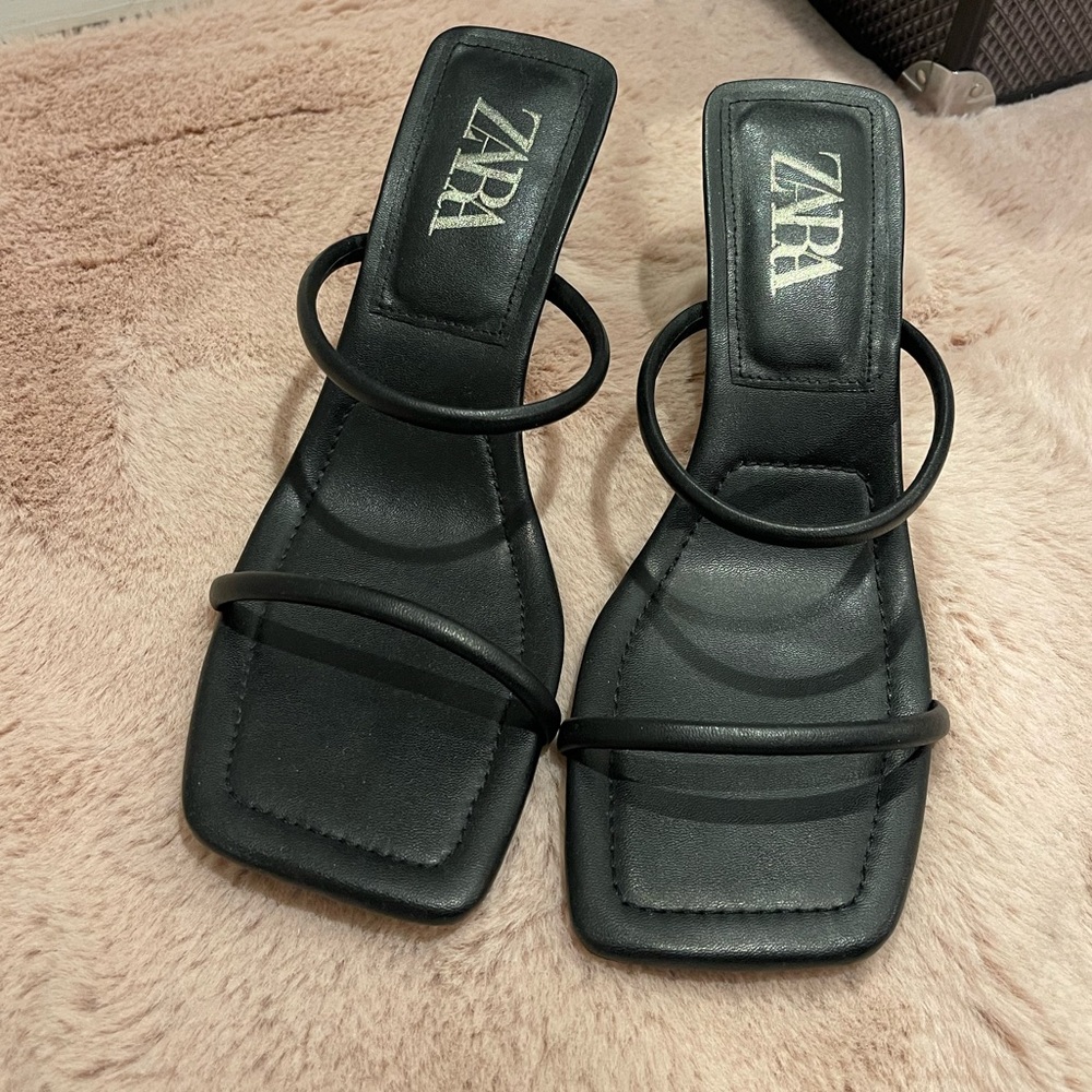 Black Kitten Heel Slide Sandals